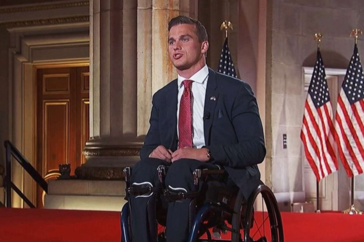 Deputado conservador dos EUA tem vídeo íntimo vazado nas redes sociais