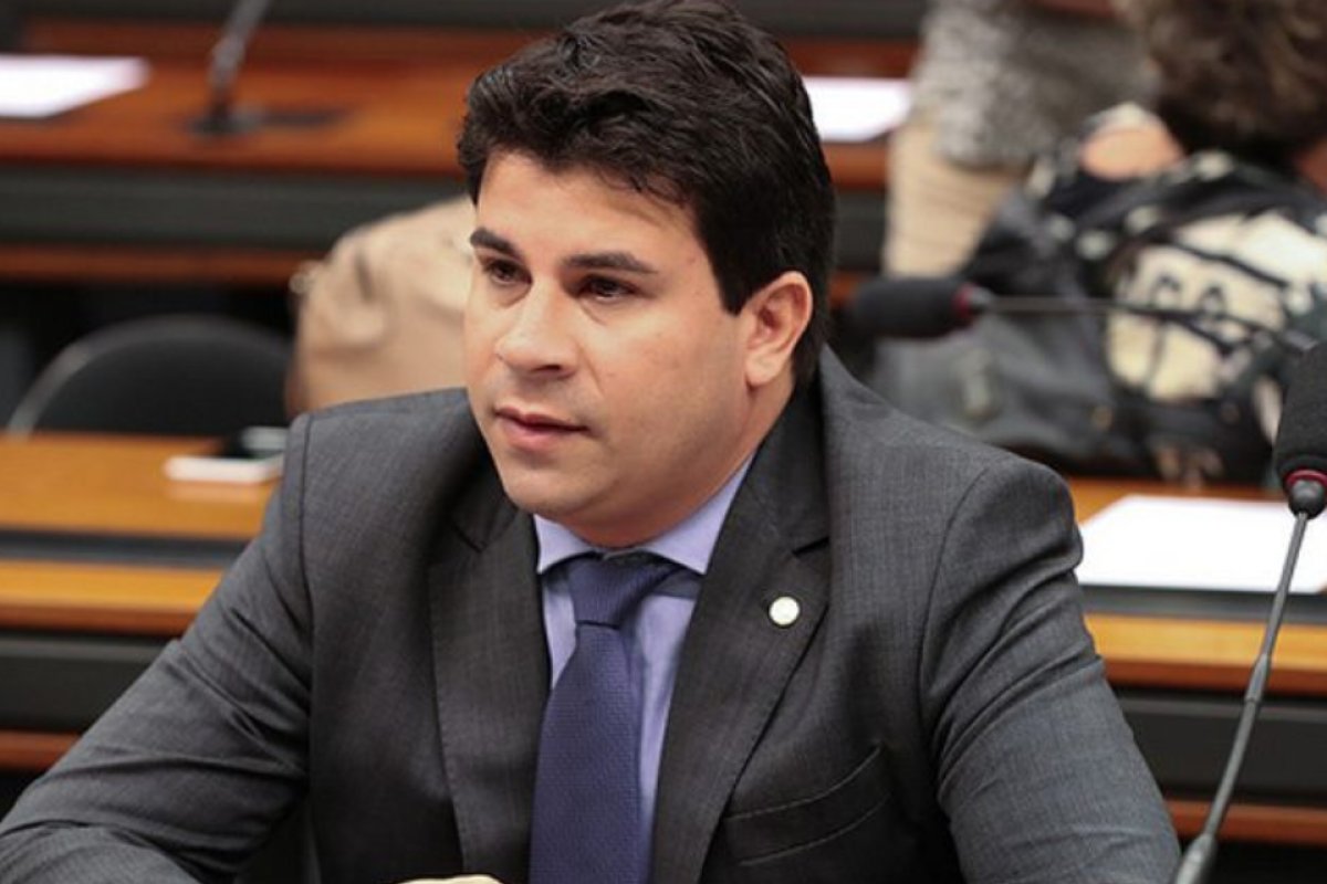 Podcast O Lado B de Brasília: Carlos Veras