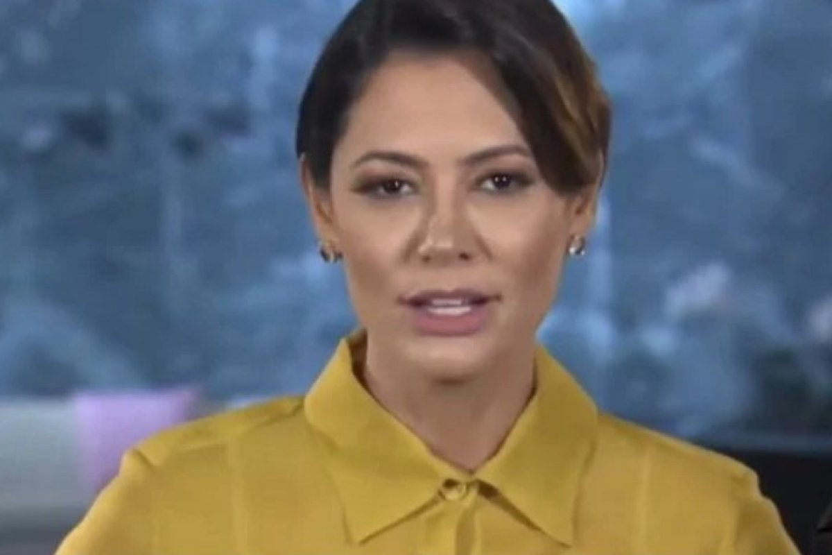 Michelle Bolsonaro parabeniza as mães em rede nacional!