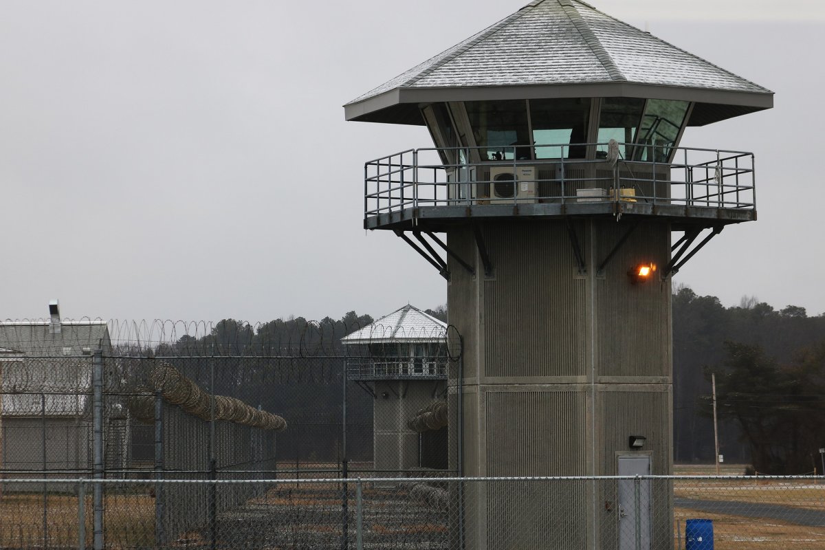 Equador: novo massacre em presídio deixa mais de 40 mortos