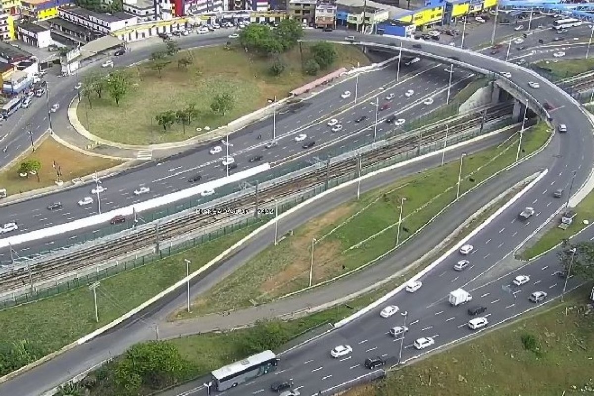 Salvador: ligação Iguatemi-Paralela ganha mais três faixas com nova ponte