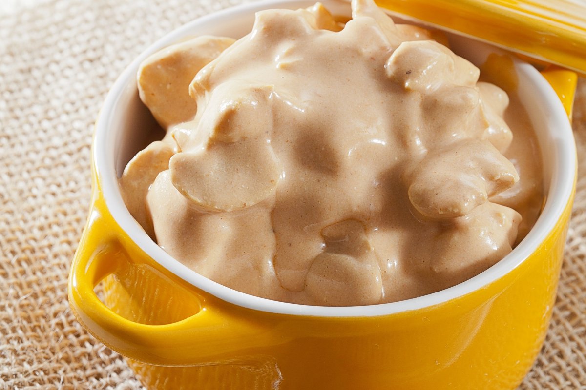 Almoço rápido! Confira três receitas de Strogonoff irresistíveis e práticas