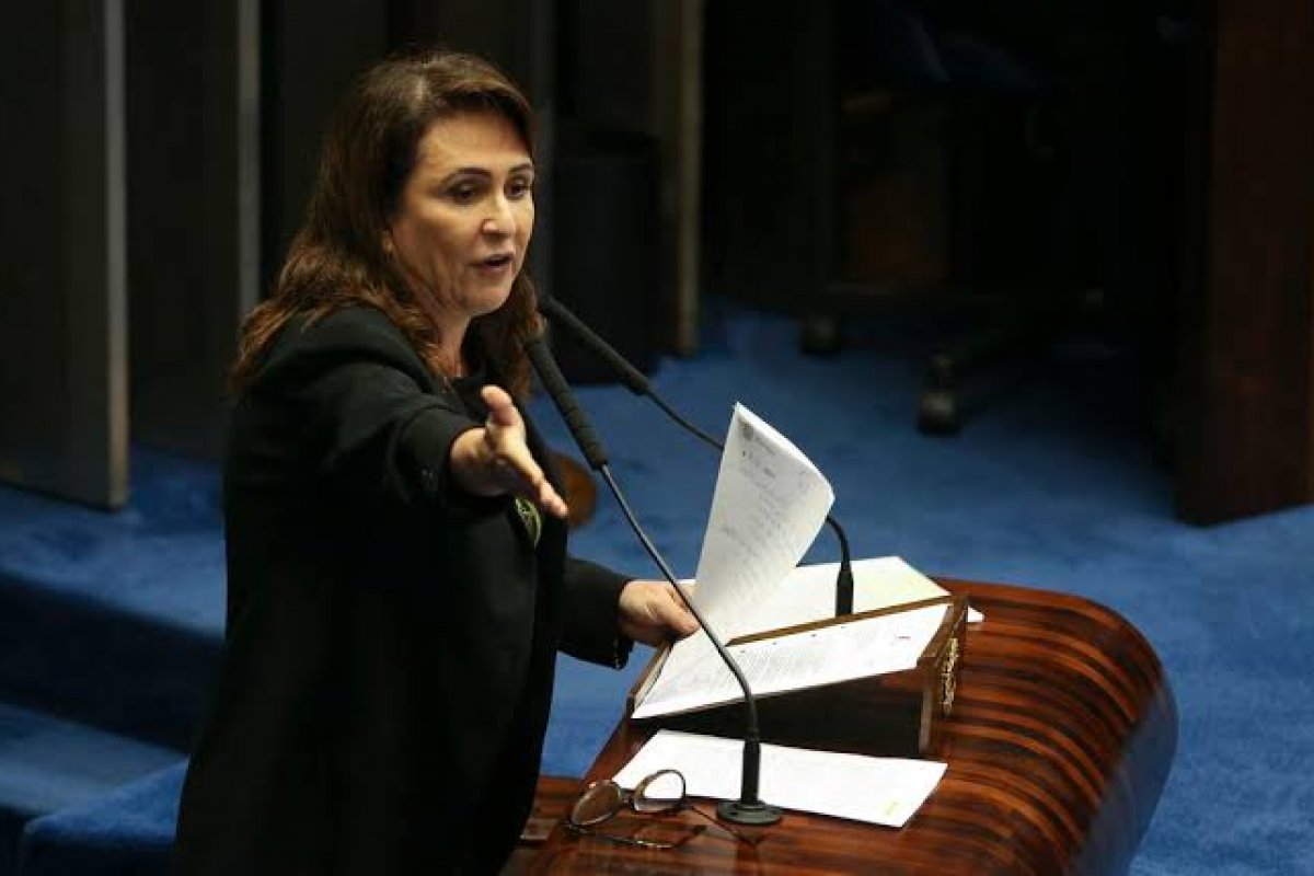 'Chefe de quadrilha', diz Kátia Abreu sobre desembargador do TJ do Tocantins