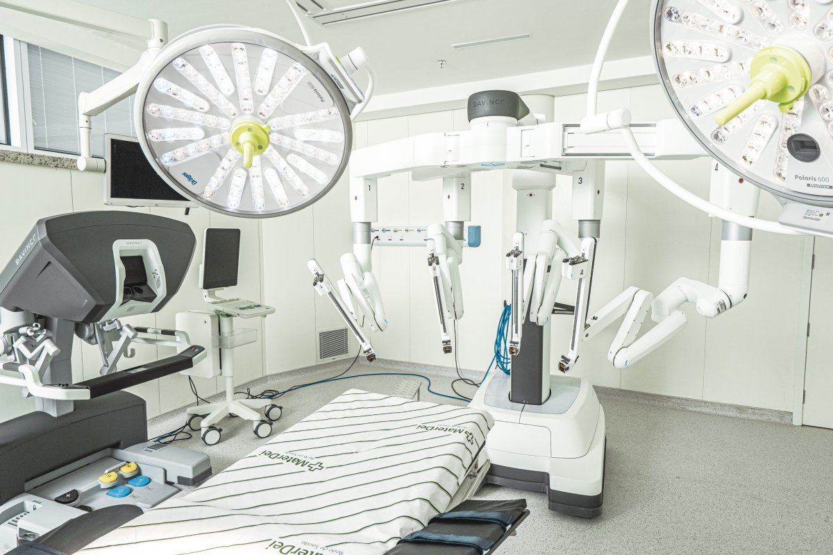 Hospital Mater Dei Salvador realiza cirurgia com ultrassom robótico inédita na Bahia