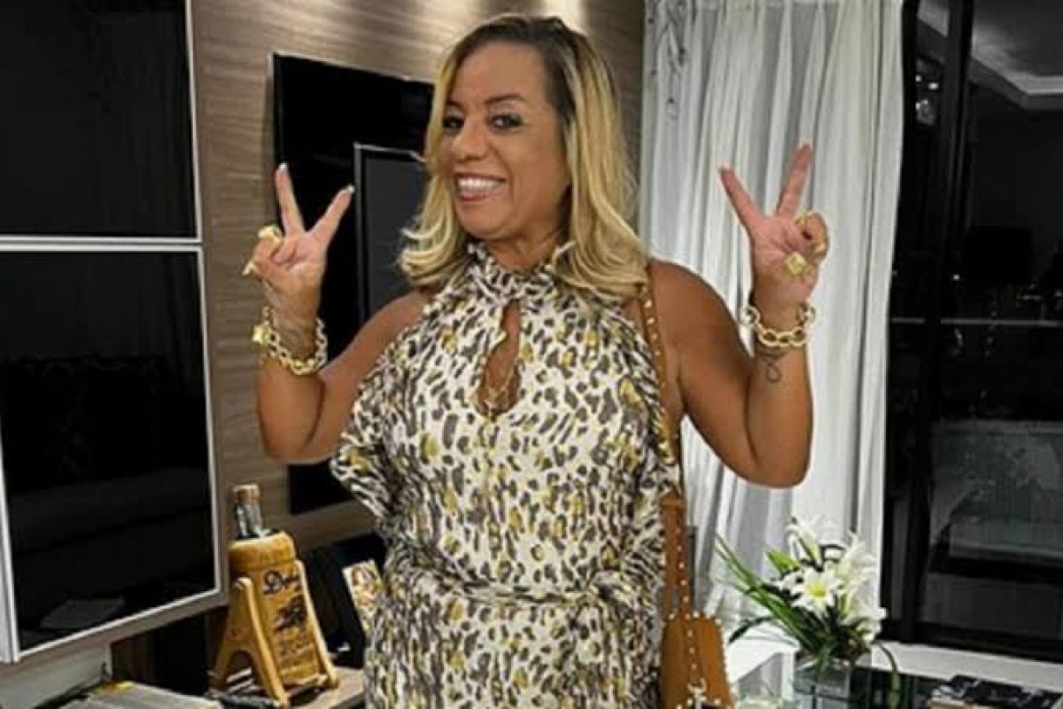 Dudu Nobre e Sandra de Sá pediram votos para delegada presa no Rio com R$ 2 milhões em espécie