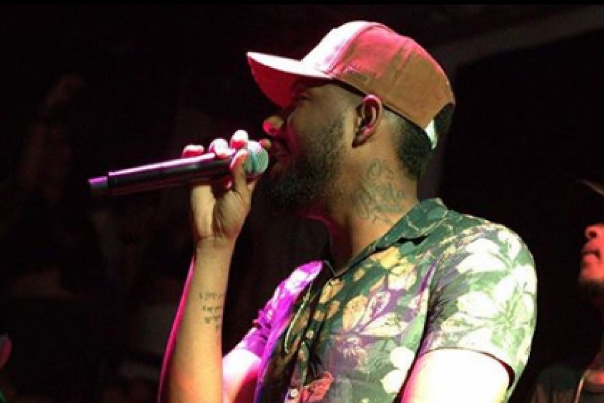 Após ato de machismo em show, banda O Poeta emite nota de repúdio