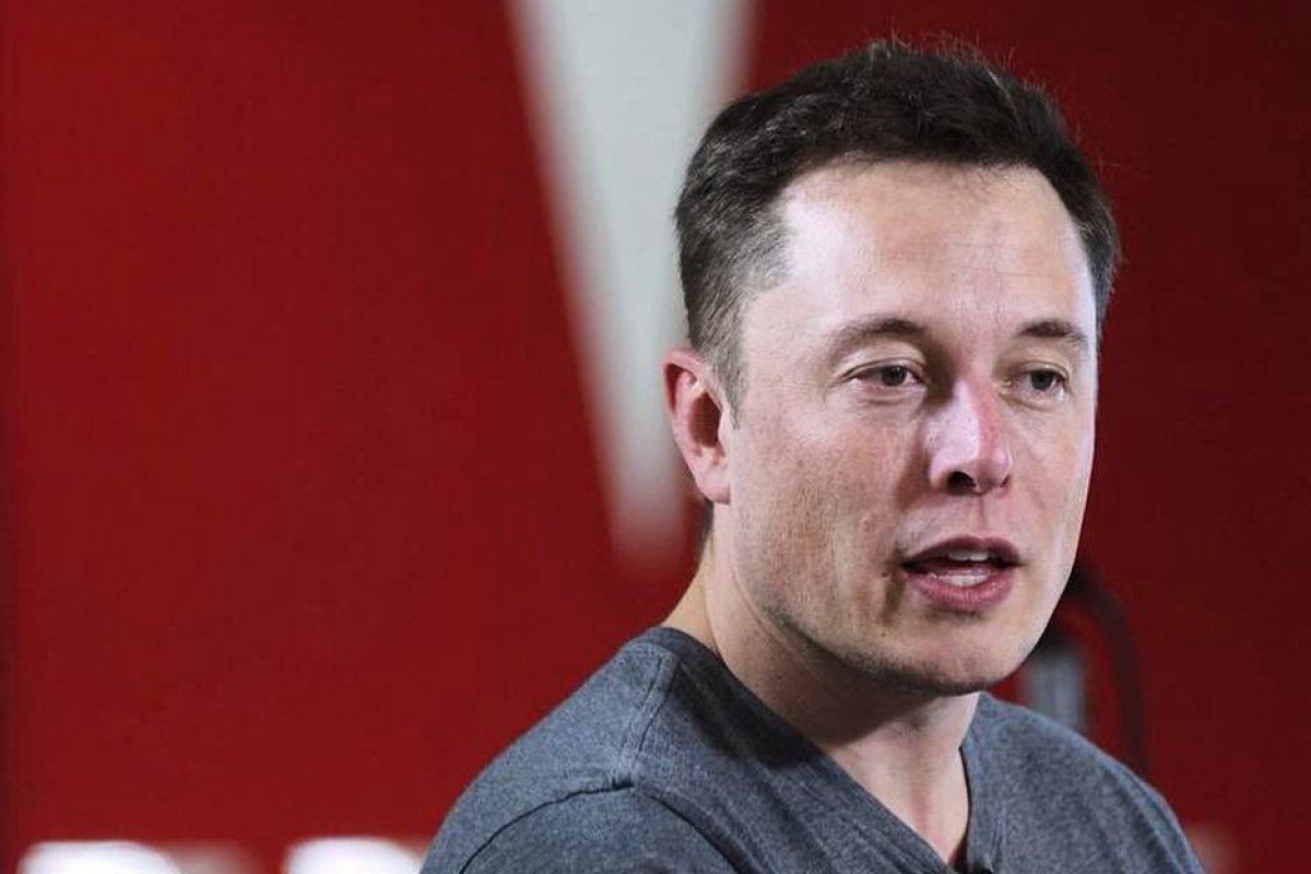 Elon Musk garante que seguirá como executivo da Tesla