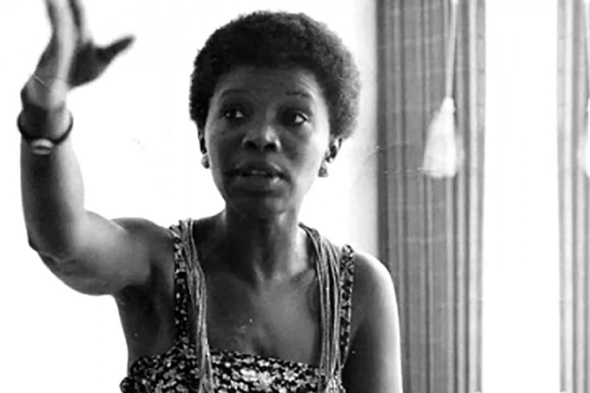 Referência do feminismo negro pode virar heroína da Pátria
