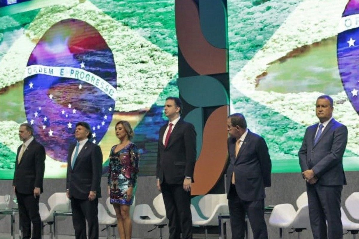 Pacheco diz que é necessário defender 'democracia em tempos de atentados nocivos à sociedade brasileira'