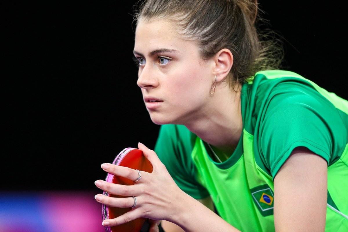 Porto-riquenha faz jogada à la Ronaldinho diante de brasileira em tênis de mesa;confira