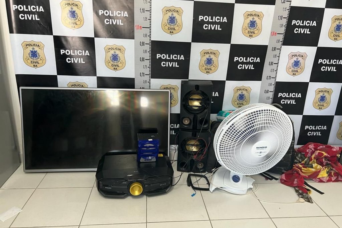 Trio é preso em flagrante e com armas em Feira de Santana