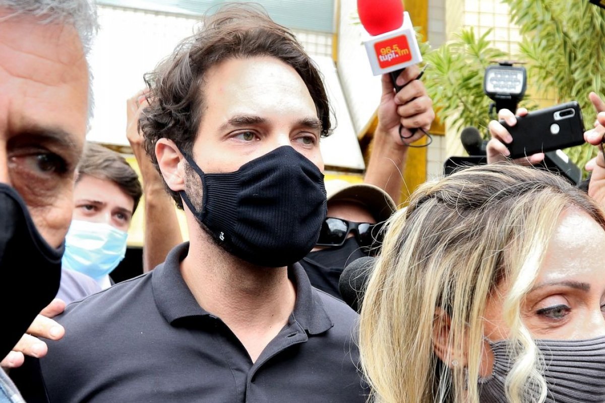 Justiça adia interrogatório de ex-vereador Jairinho