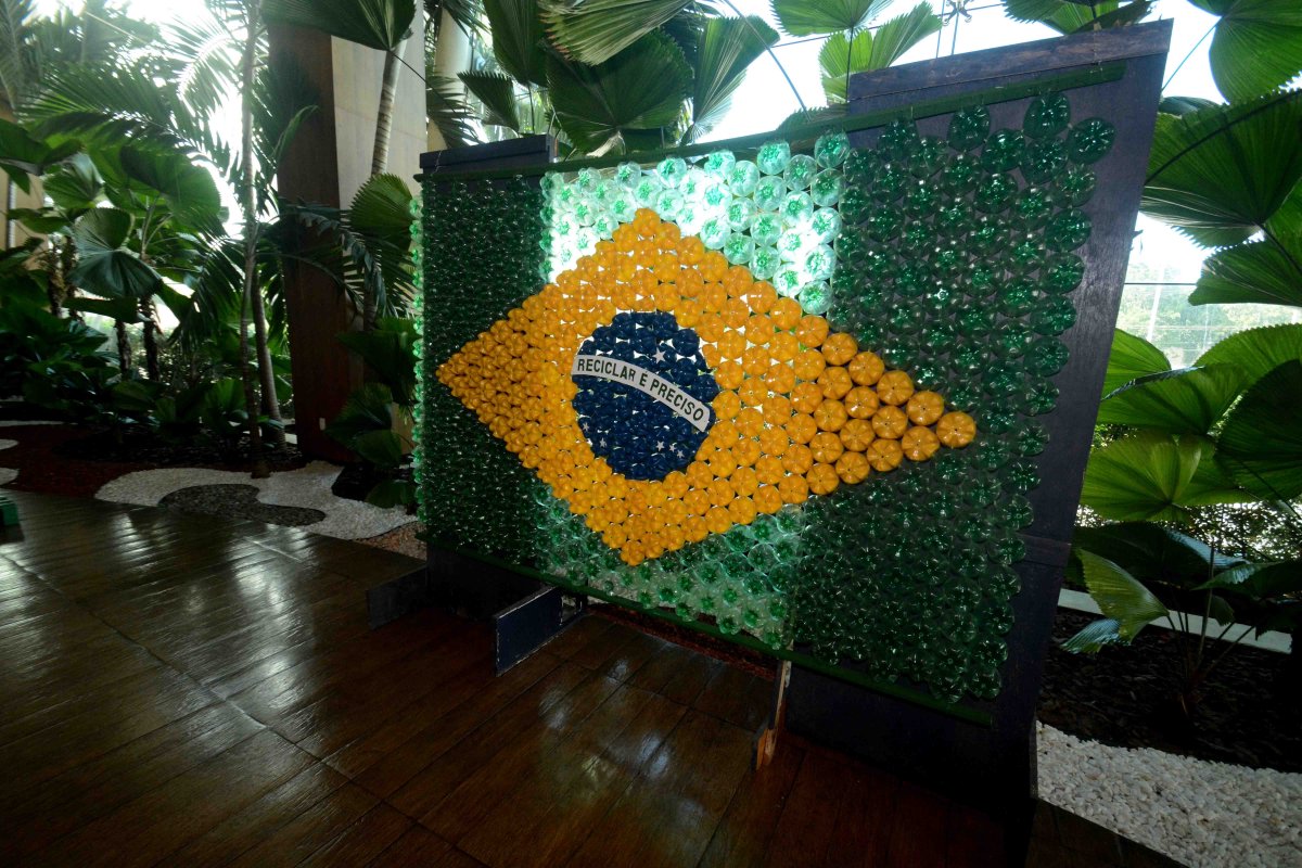 Exposição atrai curiosos ao Salvador Shopping