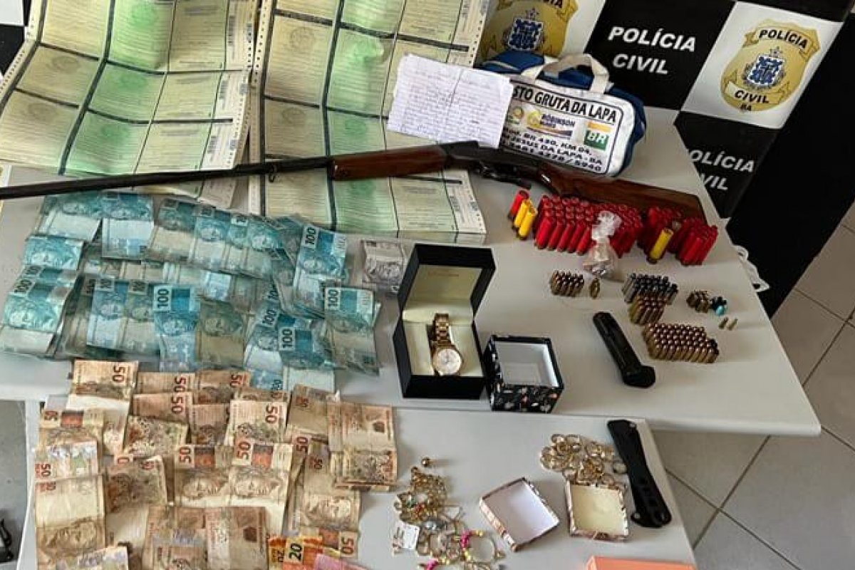 Polícia desmonta quadrilha suspeita de roubar mais de R$ 820 mil em joias e celulares