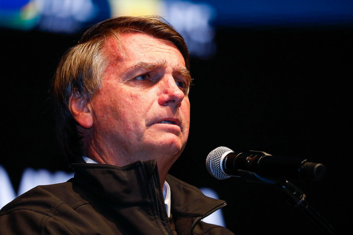 Vídeo: "Por Deus que está no céu, eu nunca serei preso", diz Bolsonaro