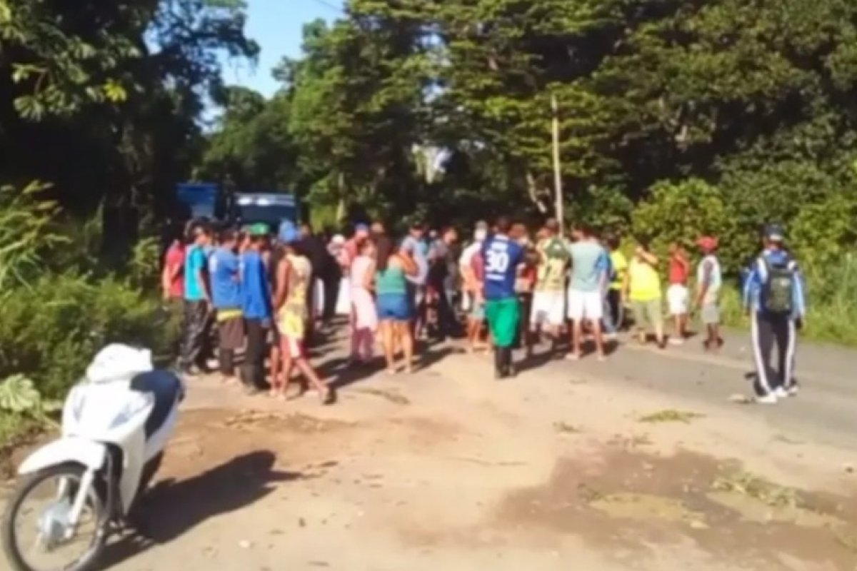 Moradores de distrito em Ilhéus pedem ampliação em horários de ônibus do transporte público