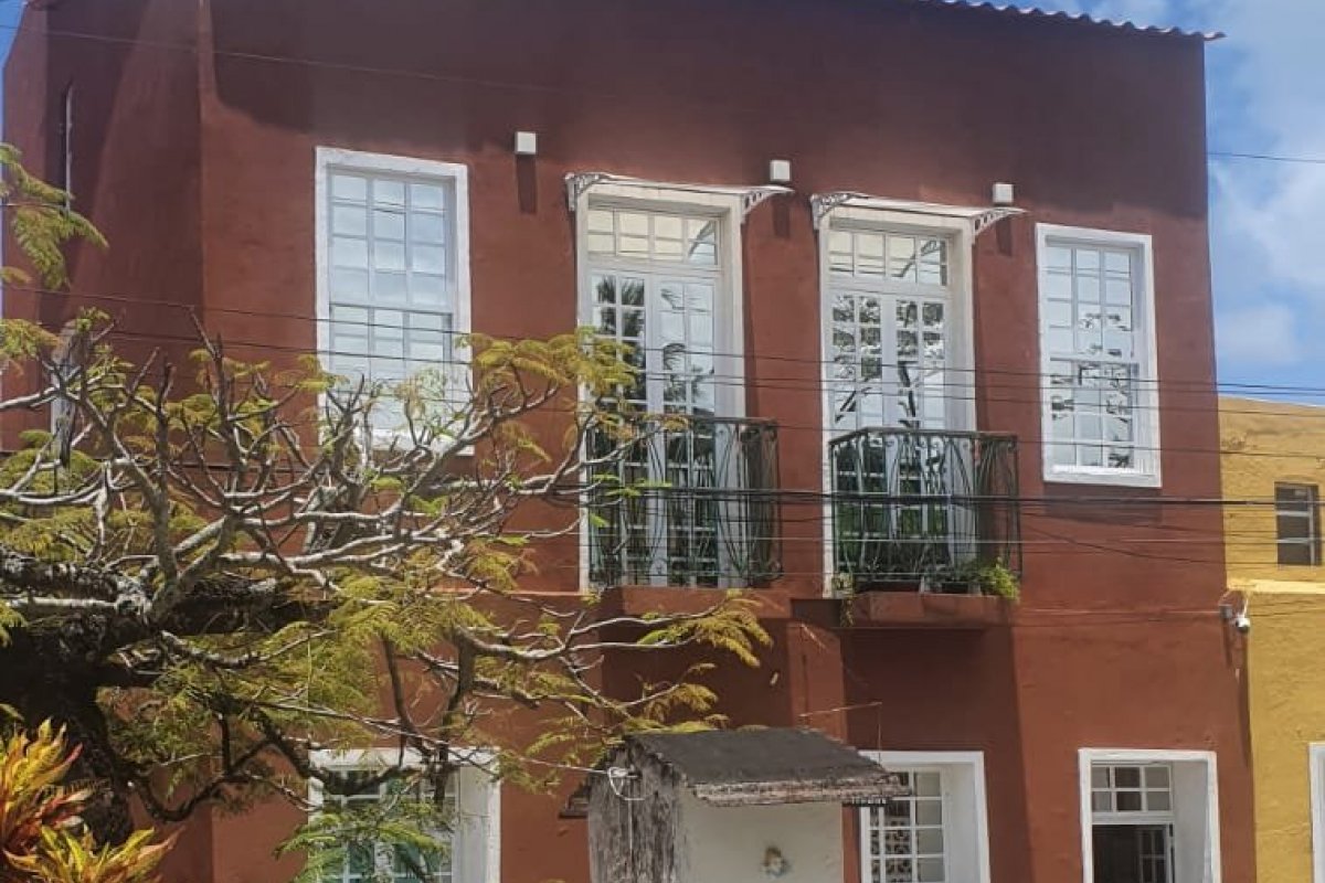 Pousada conceito na Ilha de Bom Jesus dos Passos tem programação especial para o Dia dos Namorados