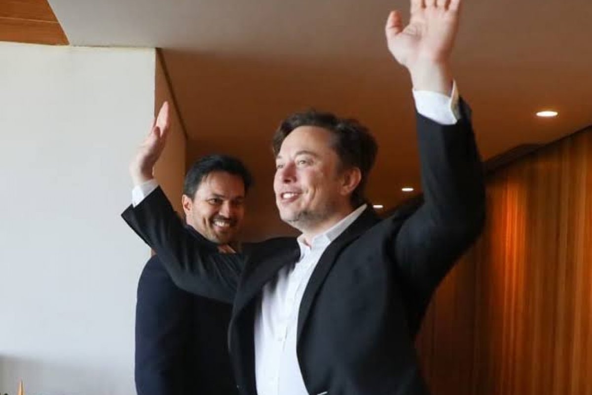 Elon Musk anuncia investimento em internet rápida para escolas rurais na Amazônia