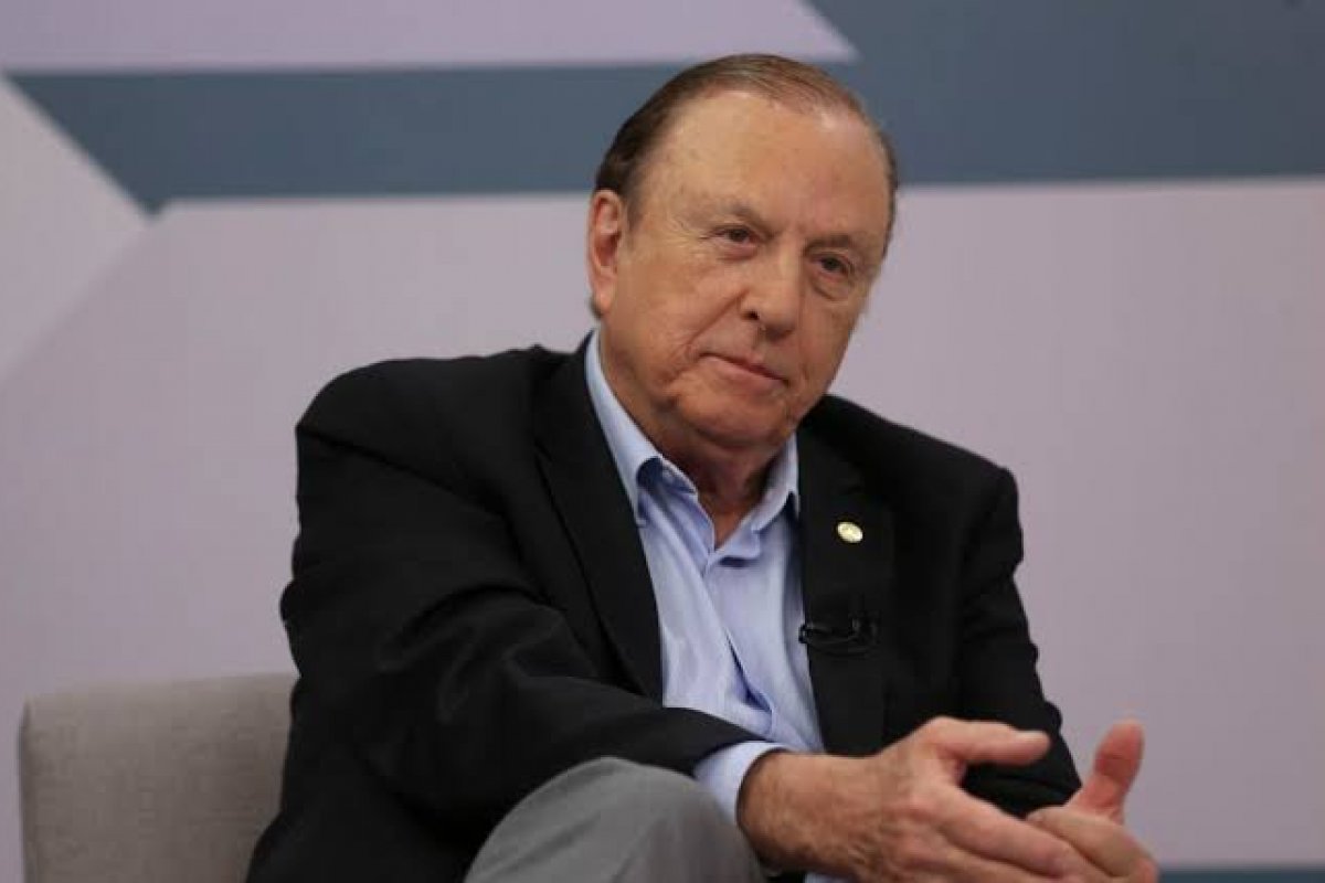 Podcast Lado B de Brasília: Eymael