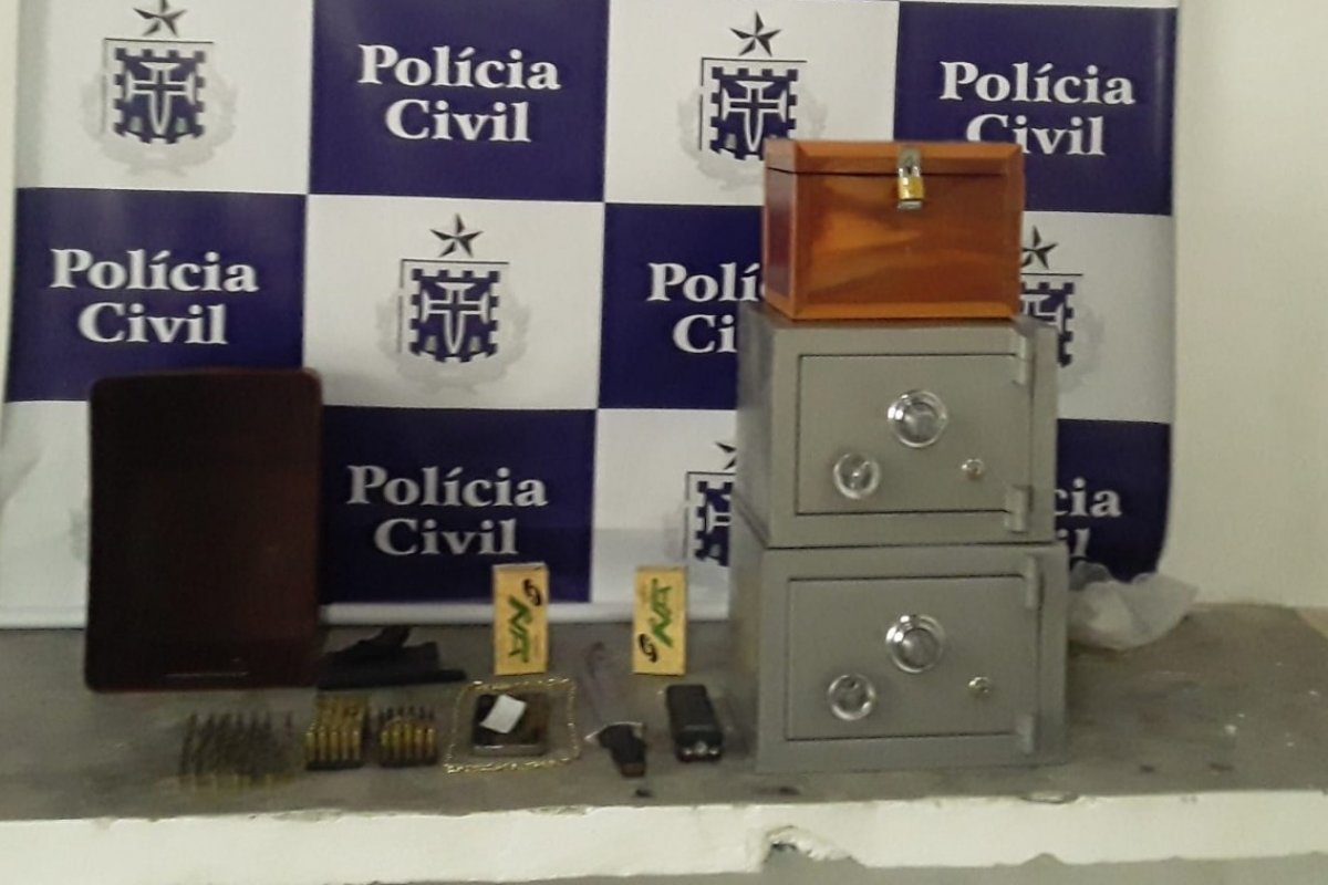 Campo Formoso: operação apreende munições e arma branca