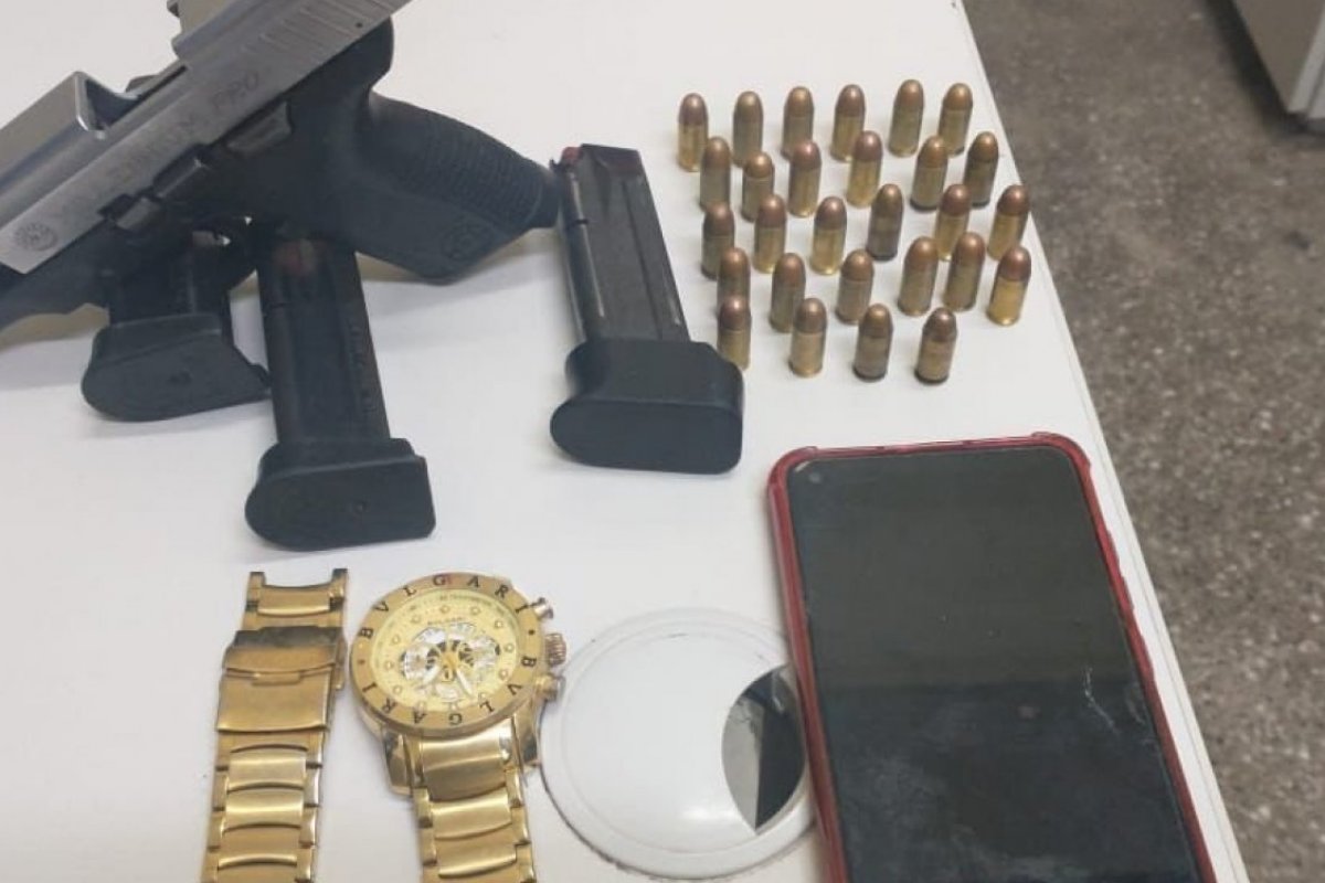 Suspeito de tráfico de drogas é preso em festa de aniversário da avó na Bahia