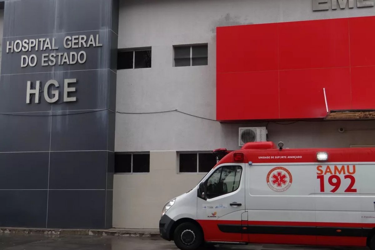 Após crise de ciúmes da madrasta, criança é arremessada do 4º andar em Alagoas