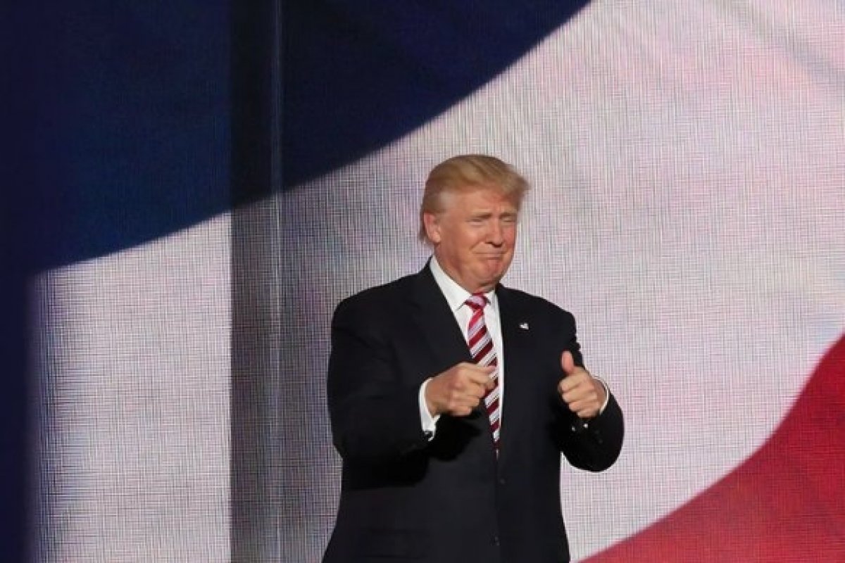 Assessor de Trump revela que denunciou o presidente após descoberta da ligação com líder ucraniano
