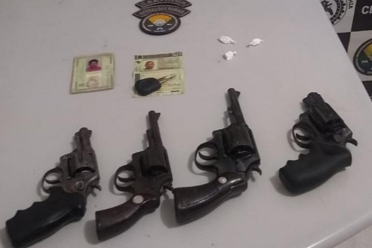 Em conflito com a policia, quatro suspeitos de tráfico morrem em Tanhaçu