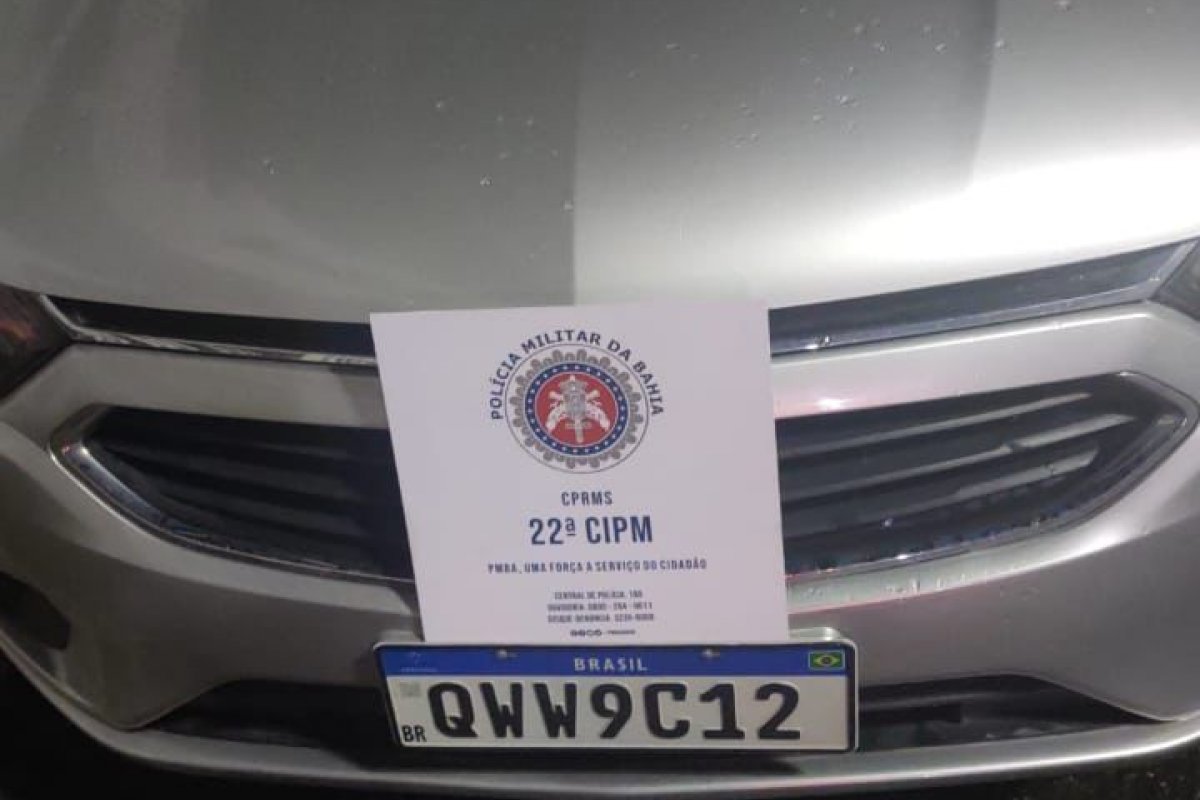 Após roubar três carros, adolescente de 17 anos é apreendido pela Polícia Militar de Simões Filho