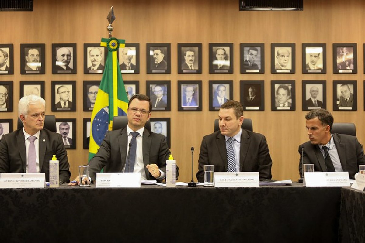 Governo apresenta primeiro plano nacional de políticas sobre o uso e o combate às drogas no Brasil