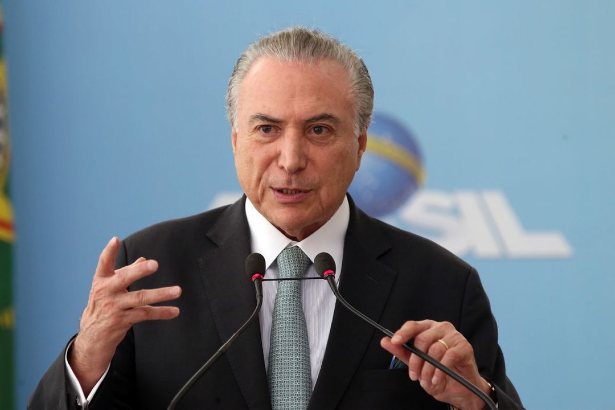 Michel Temer nega ser candidato pela terceira via à Presidência da República