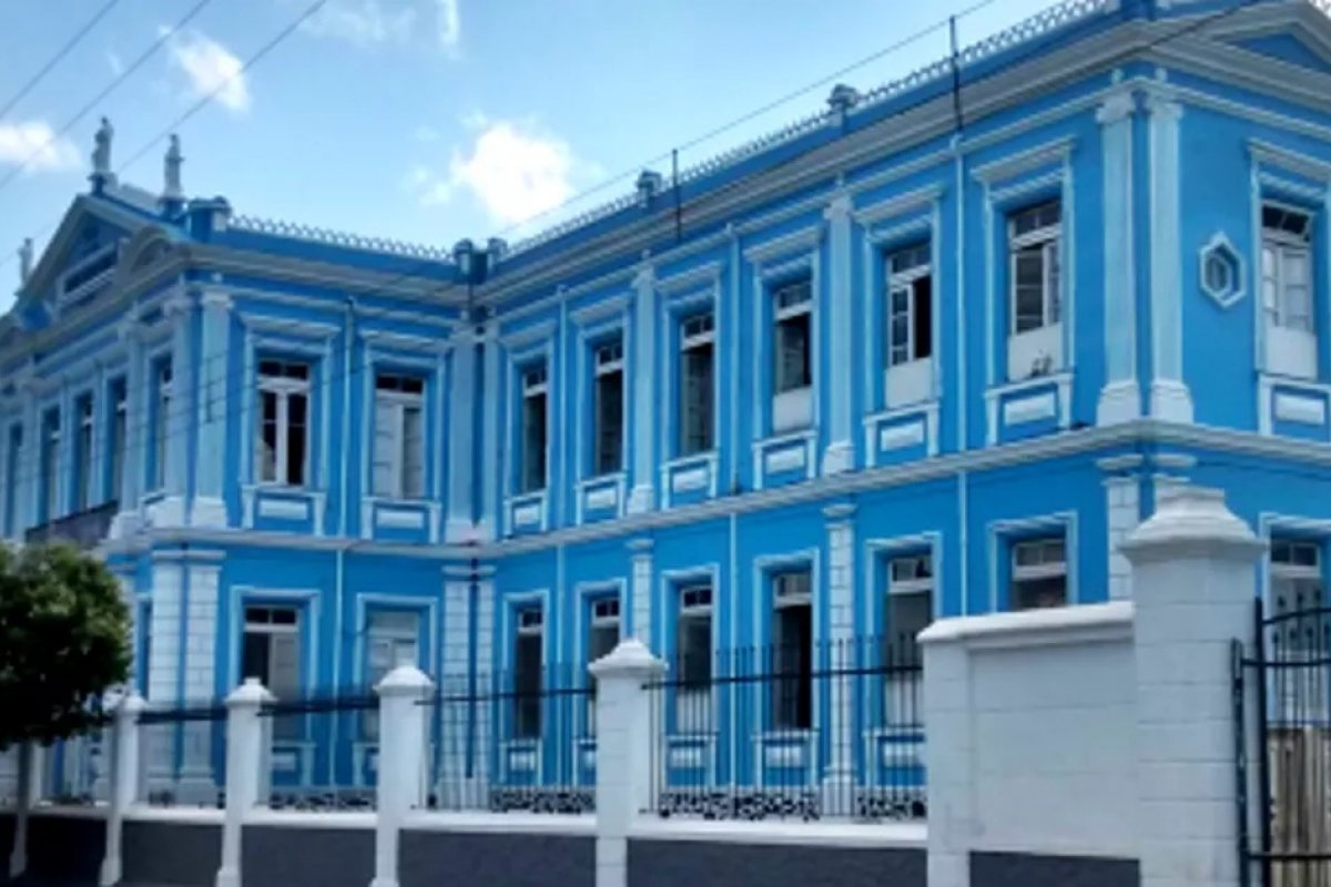 Mulher passa mal e morre após arrancar dente em clínica particular na Bahia