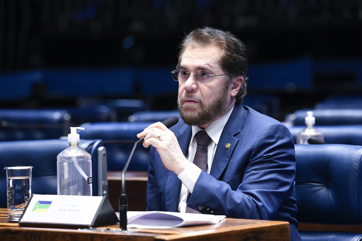 Podcast Lado B de Brasília: Plínio Valério