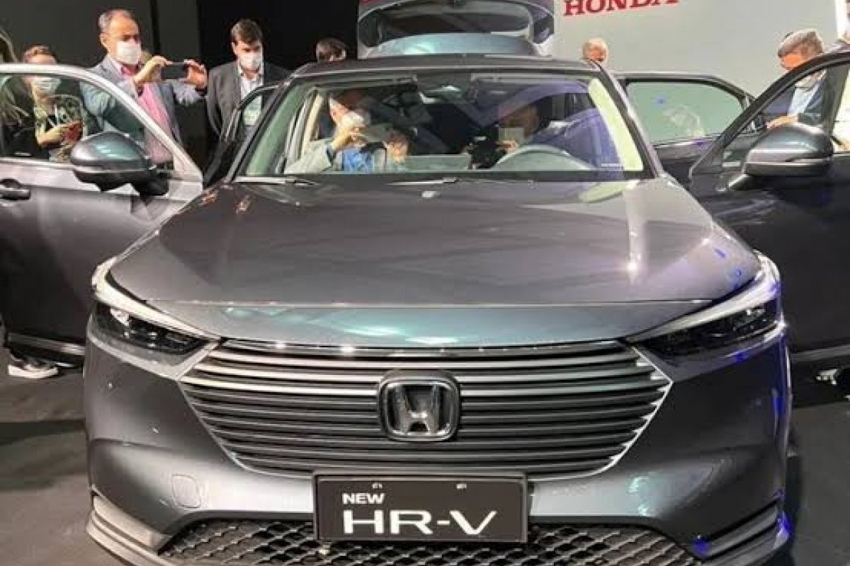 Honda mostra novo HR-V a concessionários e imagens vazam na internet