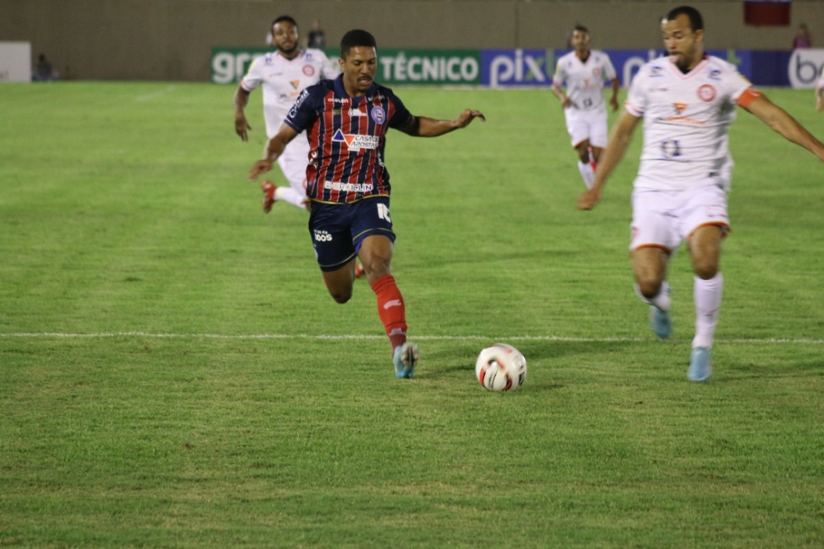 Bahia perde para o Tombense e desperdiça chance de voltar a liderança da Série B