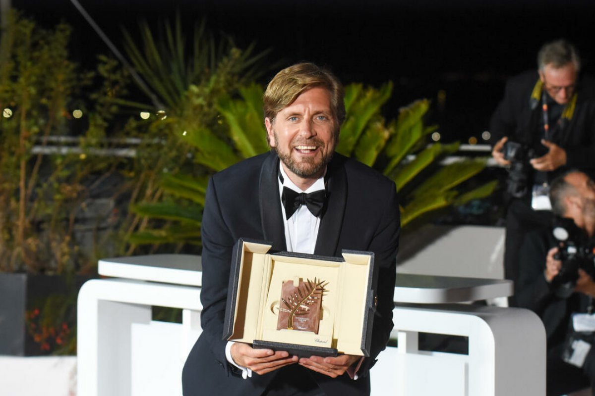 Cannes 2022: filme 'Triangle of Sadness' ganha a Palma de Ouro