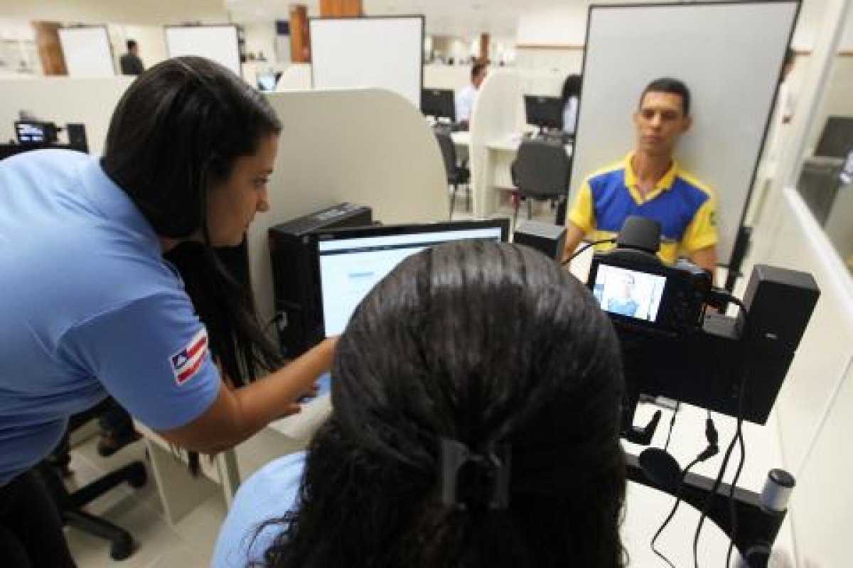  Detran-BA vai usar sistema de reconhecimento facial para emissão da CNH