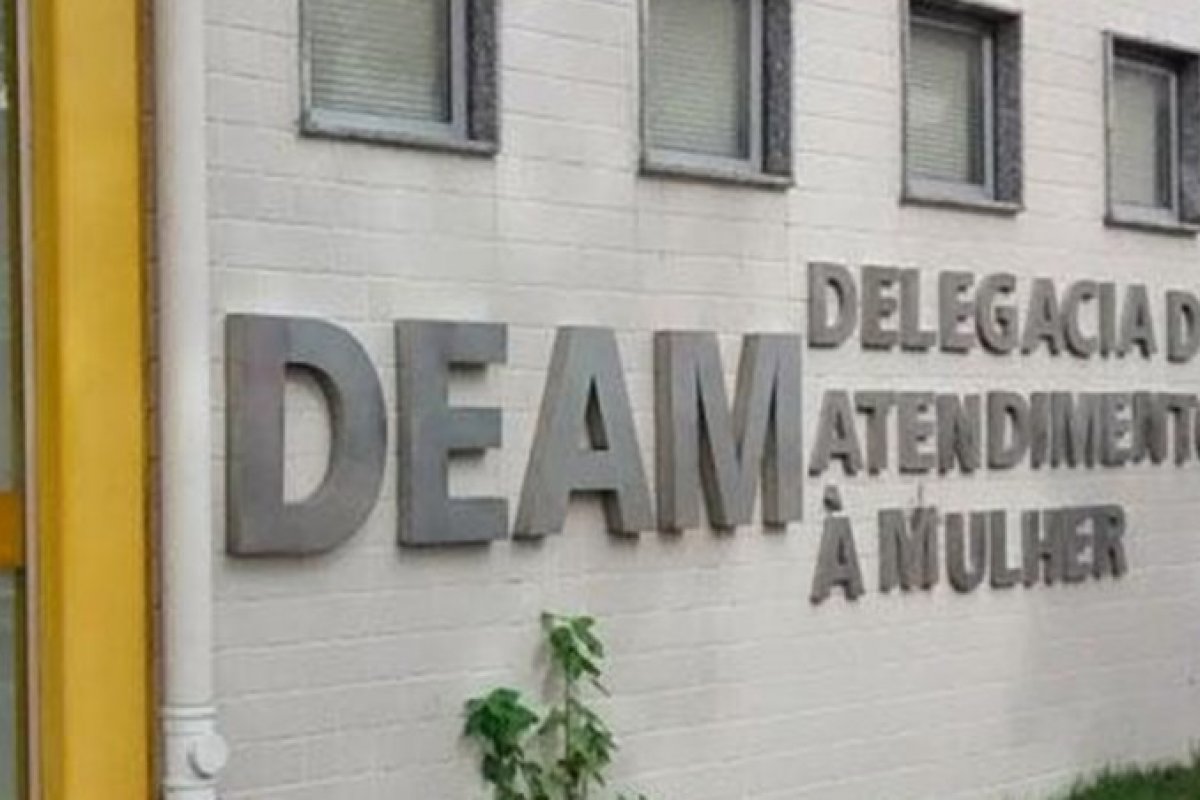 Acusado de agredir e ameaçar a companheira é preso por equipes da Deam de Brotas