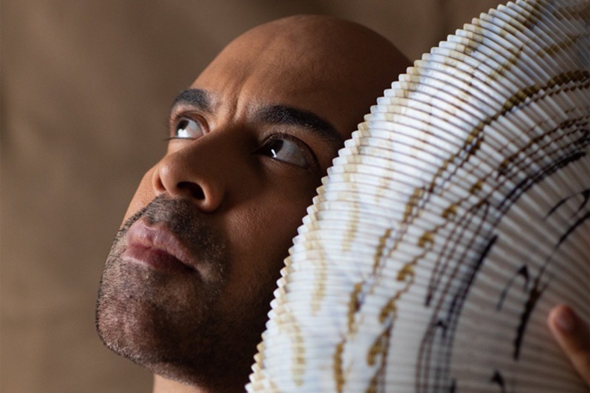 Bruno Capinan ganha o MVA “best audience impact” com o clipe de “Qualquer Lugar”