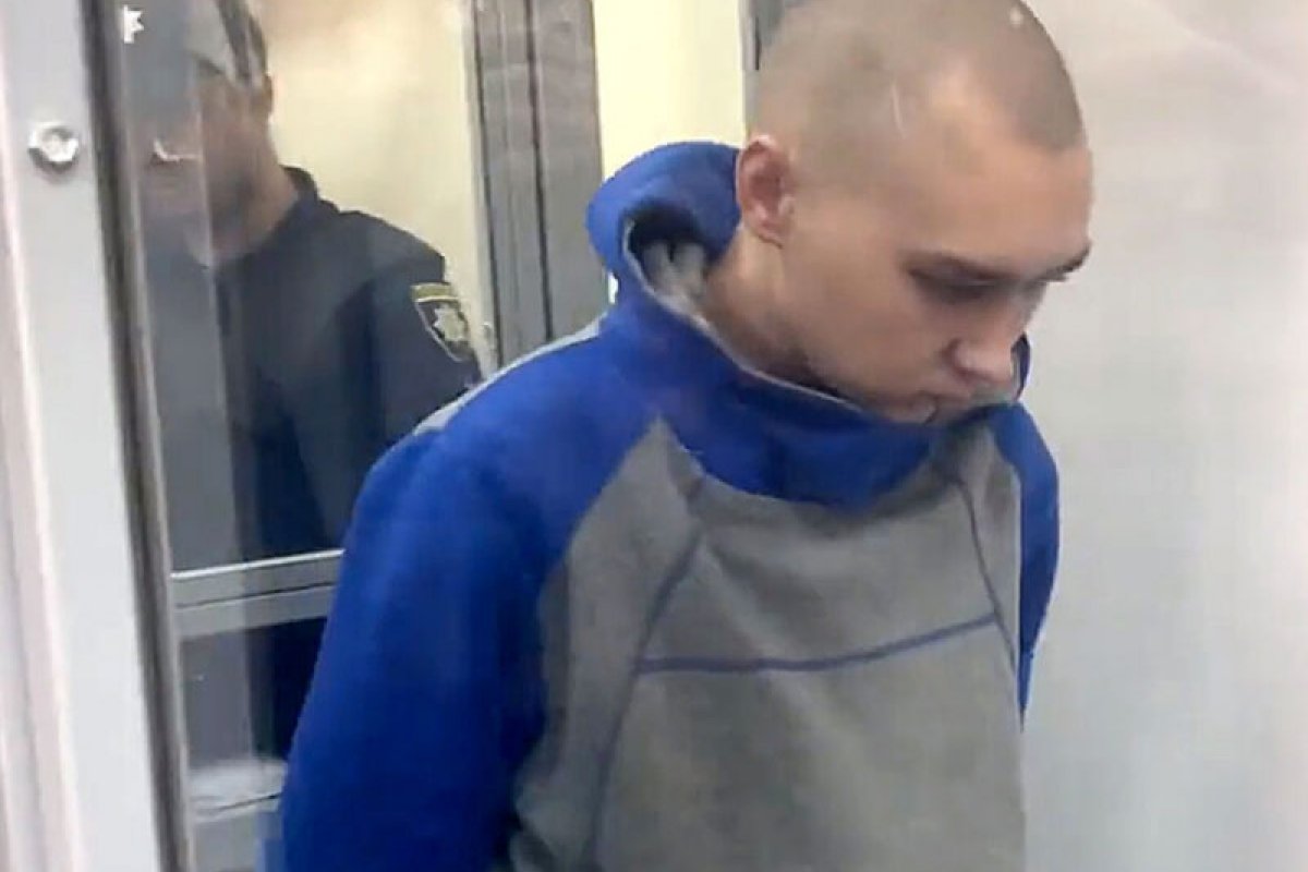 Soldados russos são condenados pela Justiça ucraniana por crimes de guerra