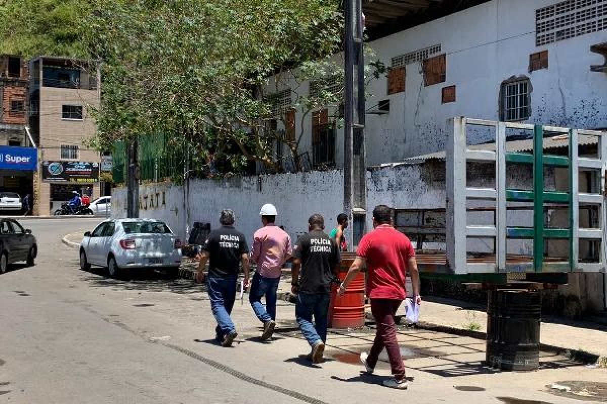 Estabelecimentos em Salvador são flagrados com ligação irregular de água 