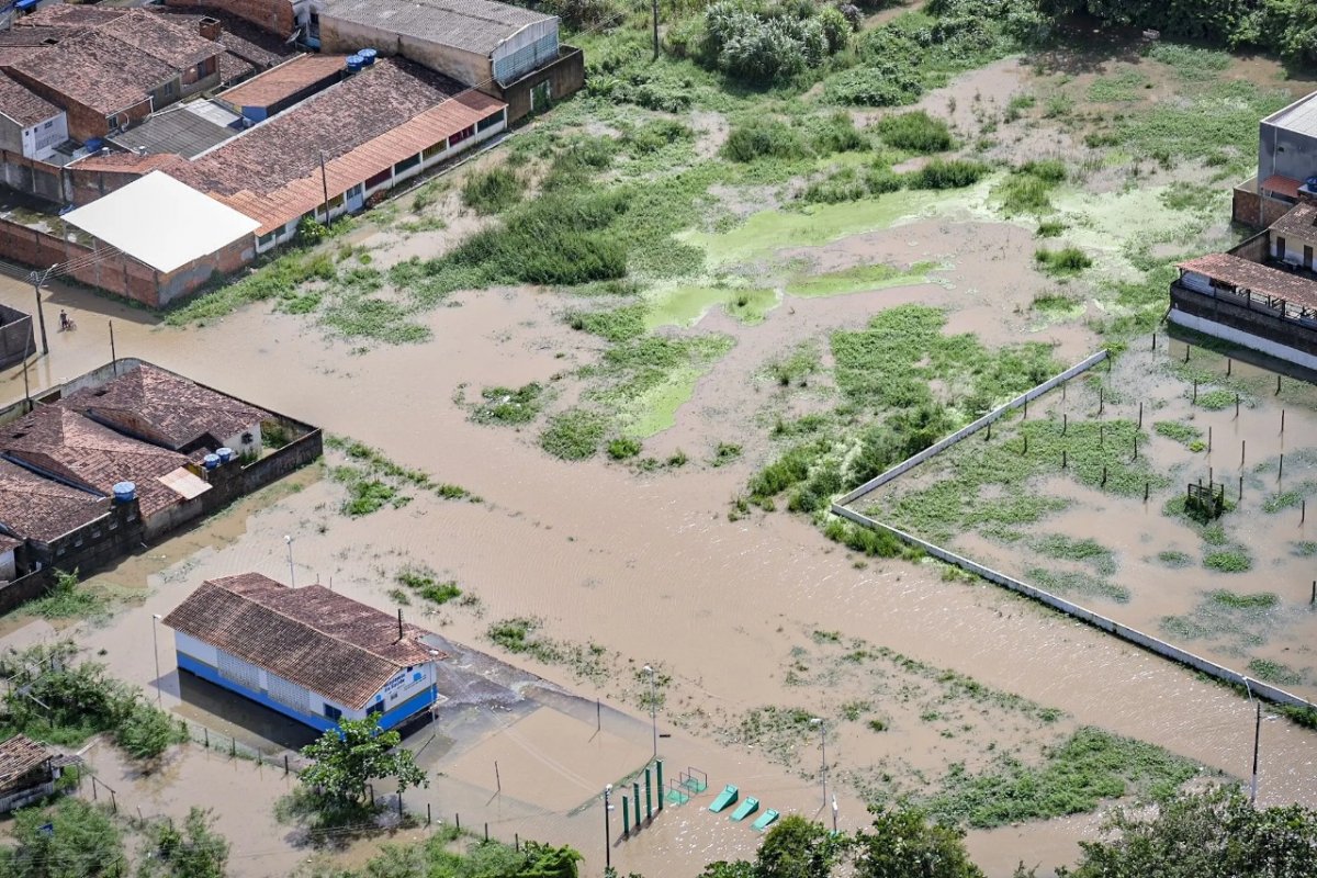 Cidades nordestinas afetadas por temporais acumulam mais de R$ 3,1 bi em prejuízos