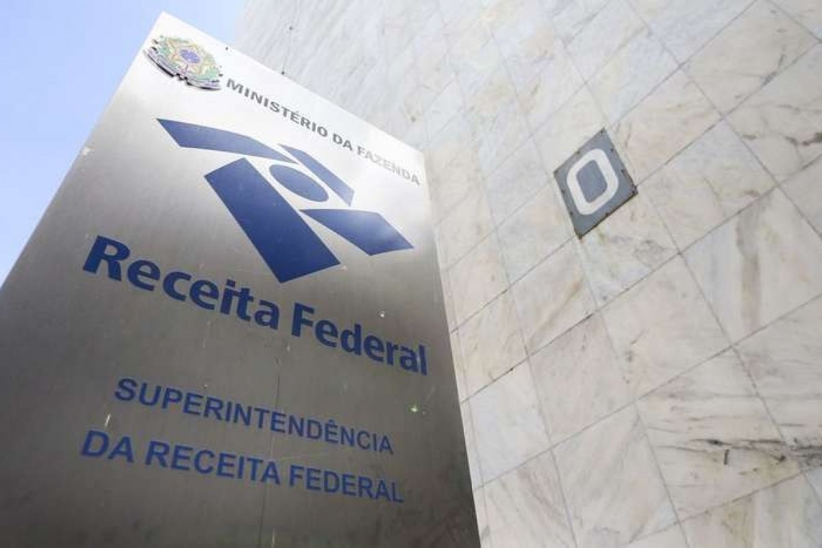 Defasagem da tabela do Imposto de Renda chega a 24,49%