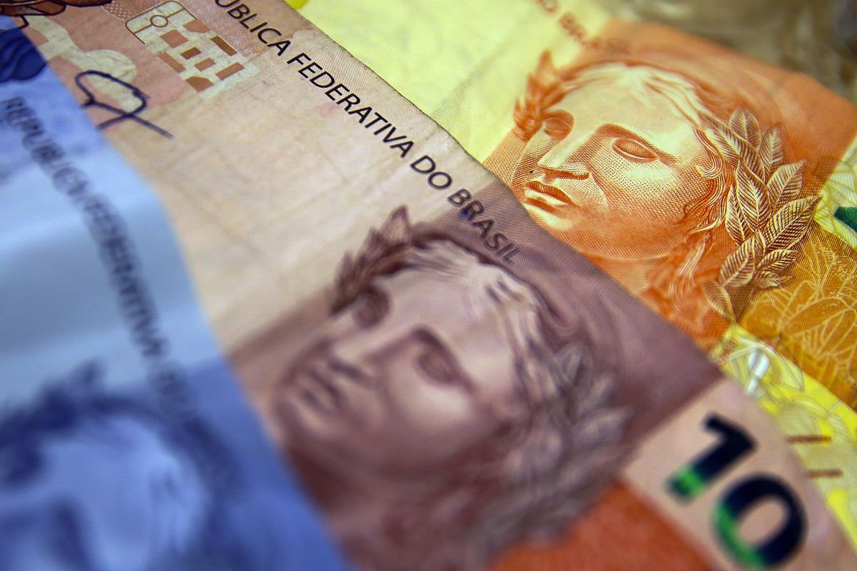 Mais de 90% dos entrevistados mudaram hábitos de consumo com alta da inflação, aponta estudo