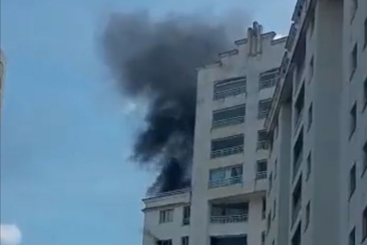 Vídeo: apartamento é atingido por incêndio no bairro do Imbuí, em Salvador