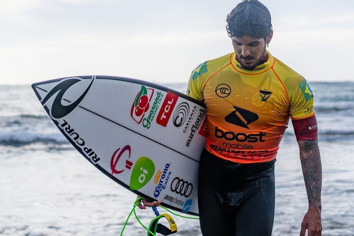 Liga Mundial de Surfe: Medina, Jadson e Felipinho disputam o título em G-Land