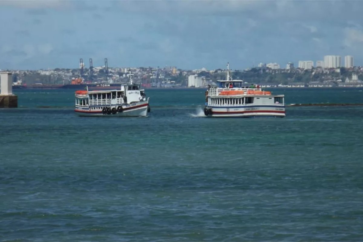 Travessia Salvador-Mar Grande registra movimento moderado neste sábado (4)