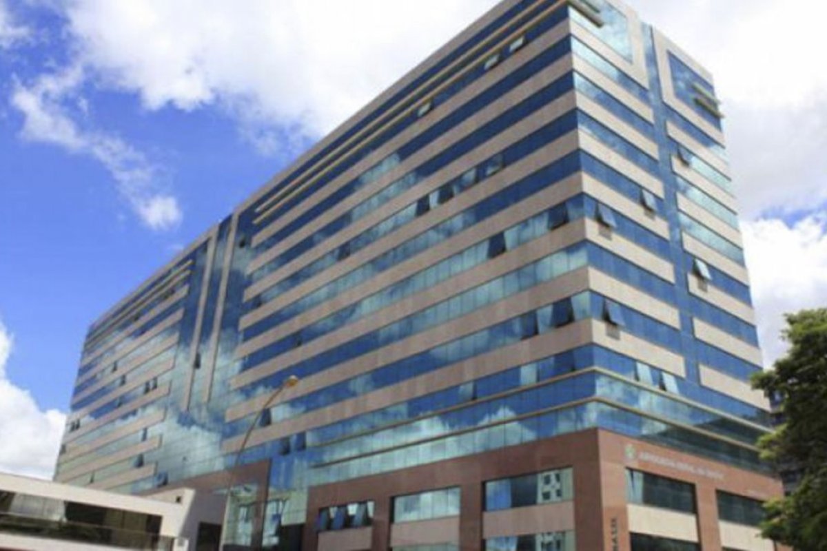 AGU decide recorrer de sentença que condenou União a indenizar delegado