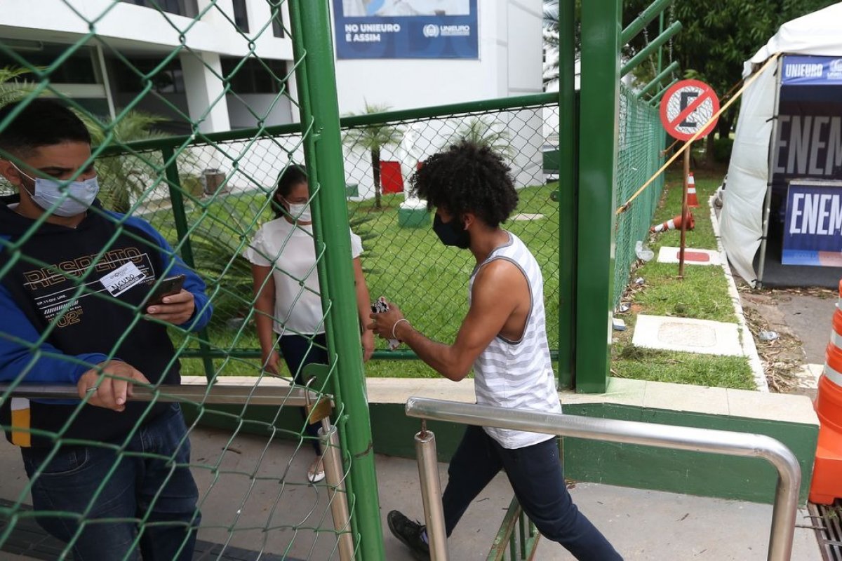 Consulta para atendimento especializado no Enem 2022 já está disponível