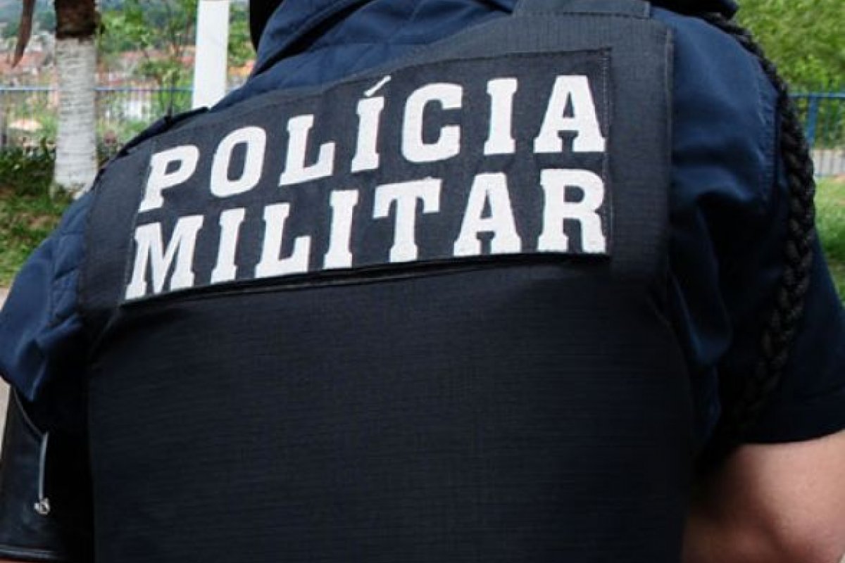 Salvador: suspeito de tráfico de drogas foge de abordagem, furta arma e é morto em ação policial no bairro de Pernambués